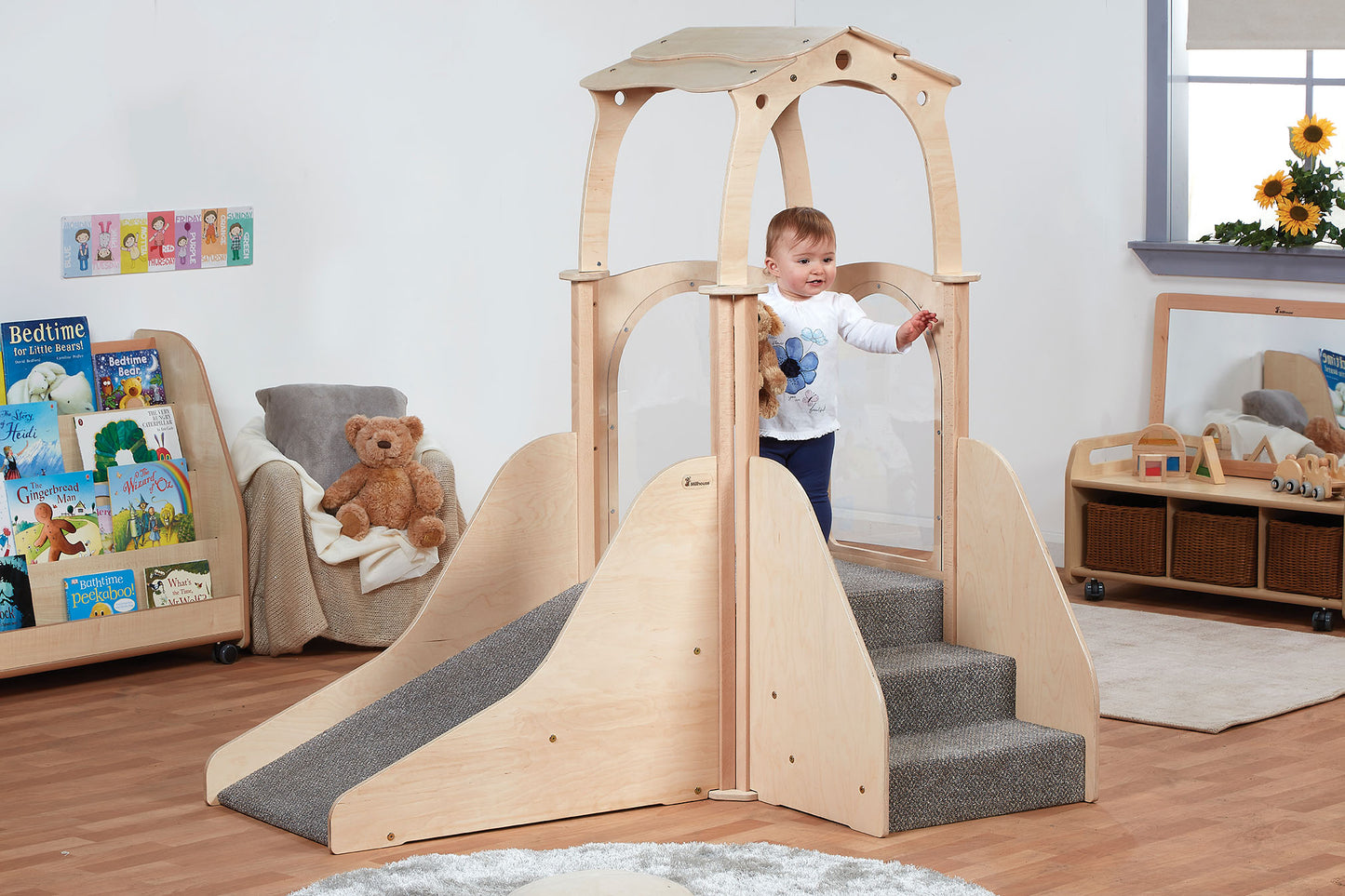 Millhouse Early Years First Steps Kinder Gym (with roof)