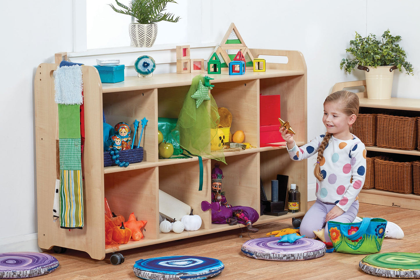 Millhouse Early Years Discovery Shelf Storage (4 Column)