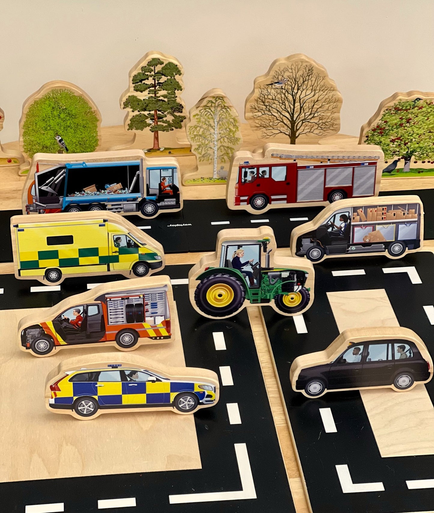 Look Inside – Community Vehicles Wooden Play Set