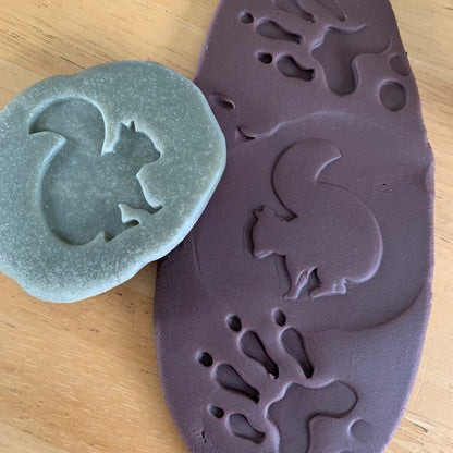 Let’s Investigate – Woodland Footprints