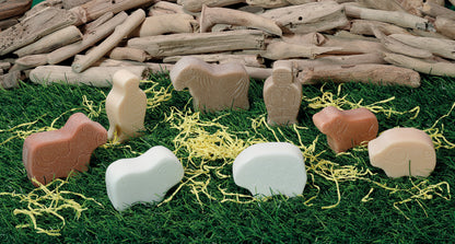 Little Lands – Farmyard