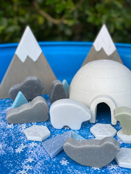 Small World Play Kit – Polar