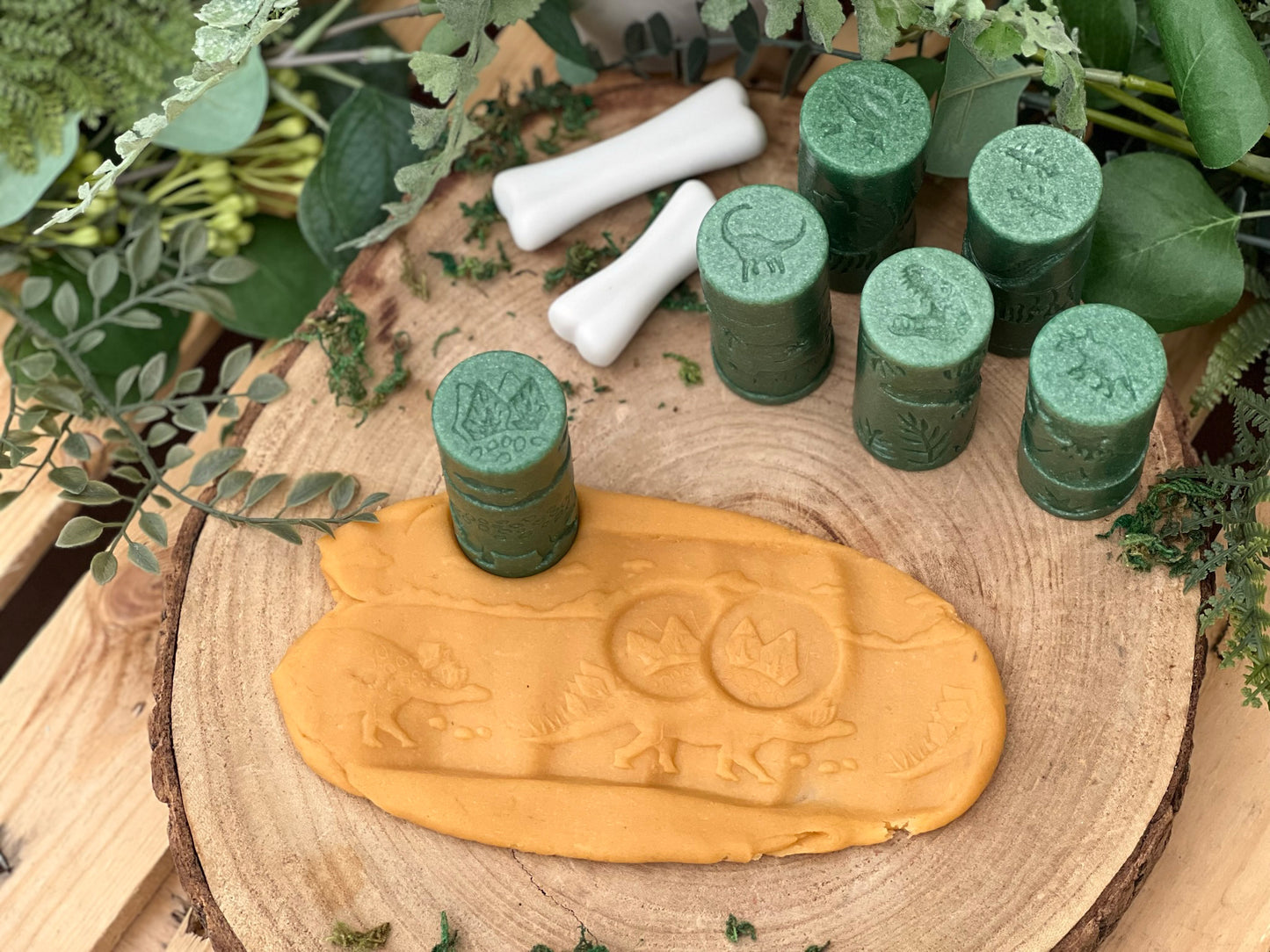 Let’s Roll – Dinosaurs