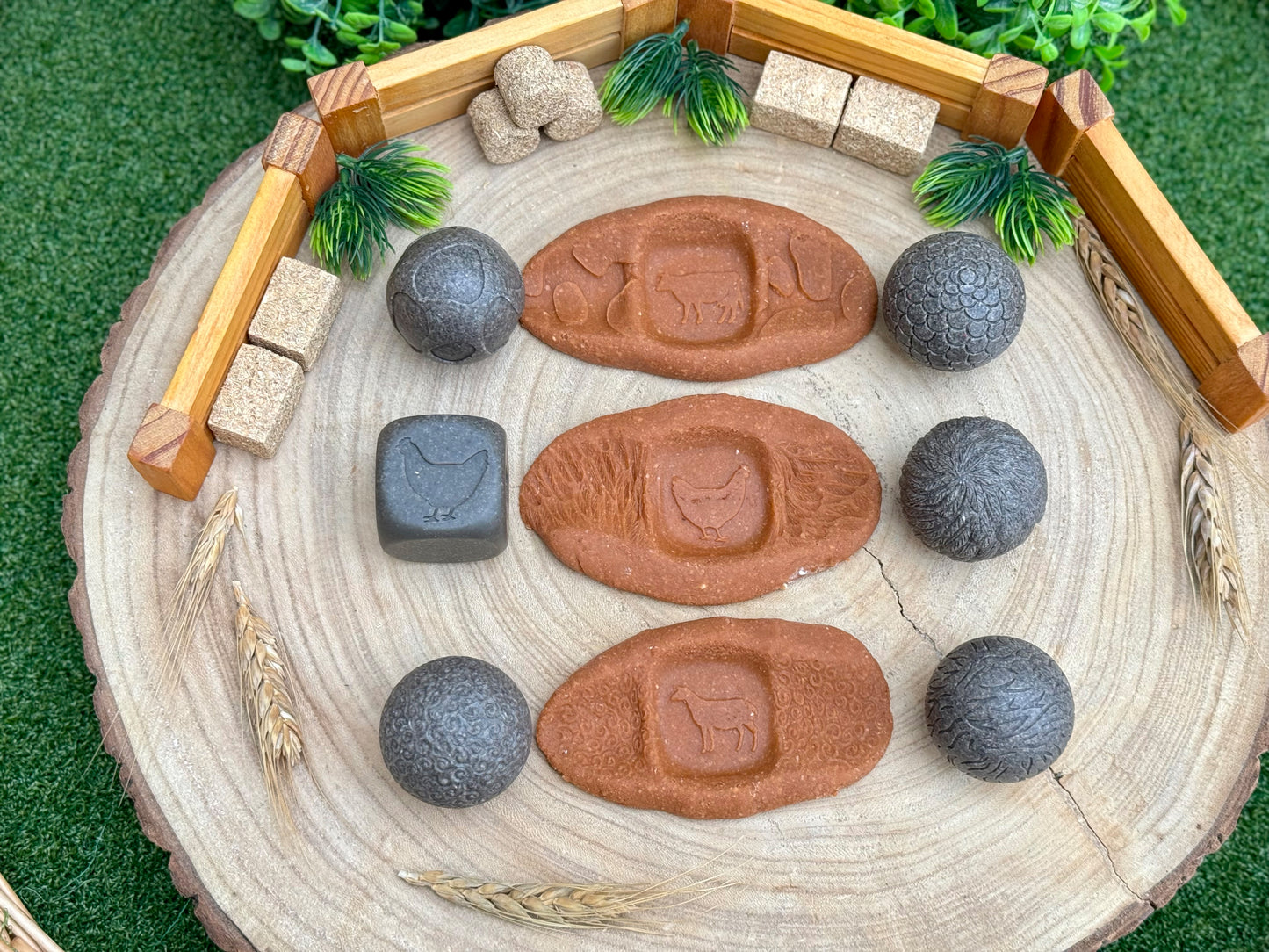 Roll Around – Farm Animals