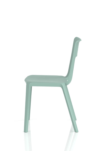 Nest Edge Stacking Cafe & Bistro Chair