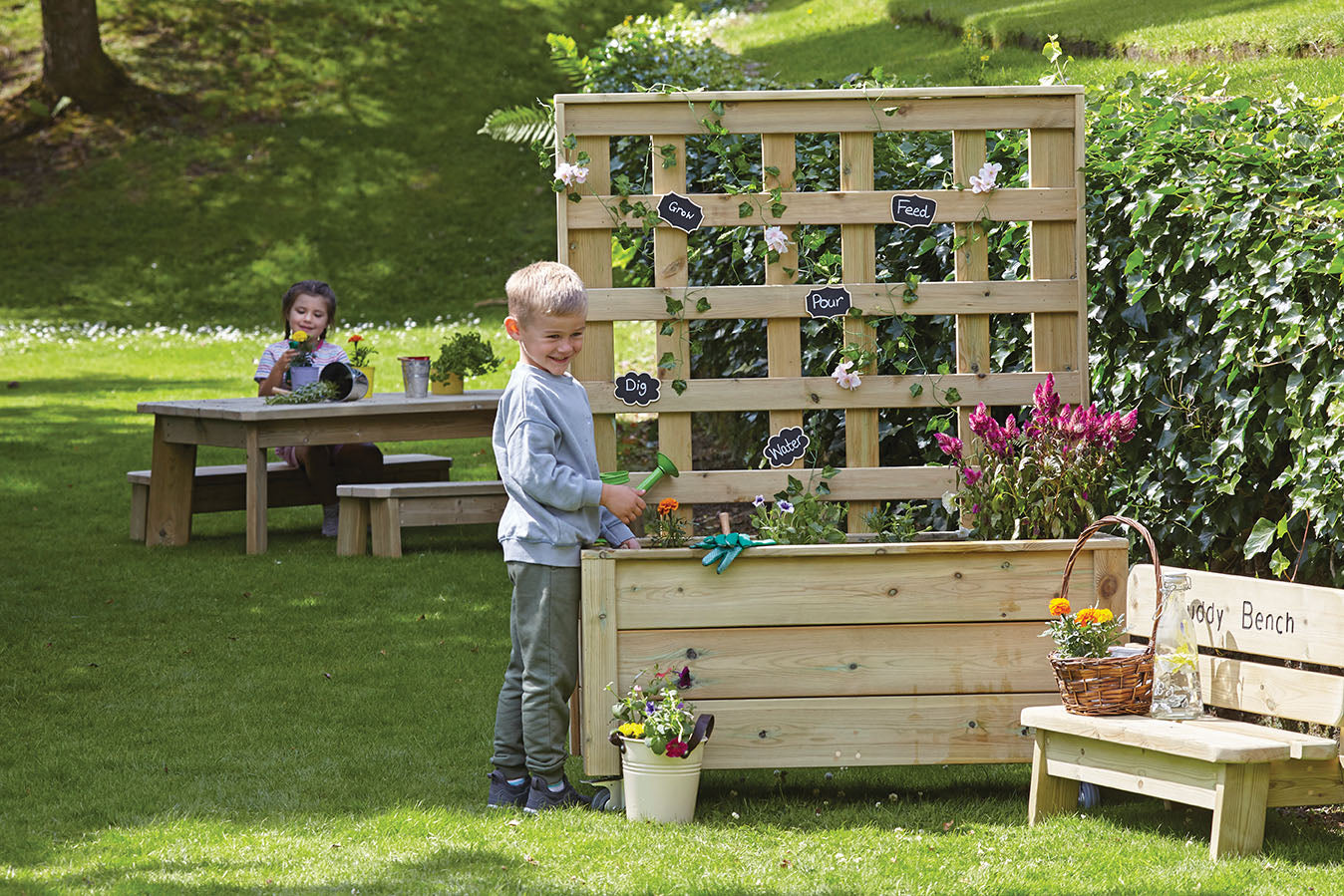 Millhouse Early Years Mobile Planter With Trellis