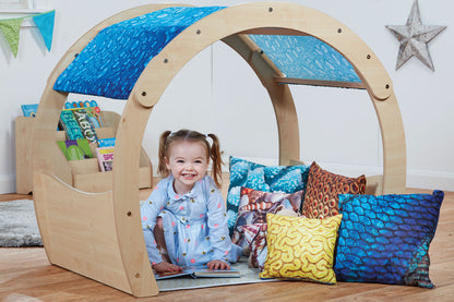 Millhouse Early Years Small Cosy Cove Plus Under The Sea Accessory Set