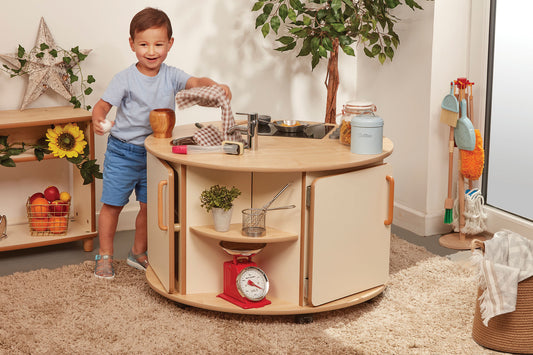 Millhouse Early Years Home From Home Round Island Kitchen - Preschool