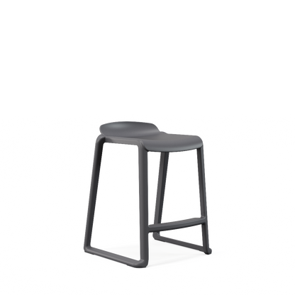 Postura+ One piece stool