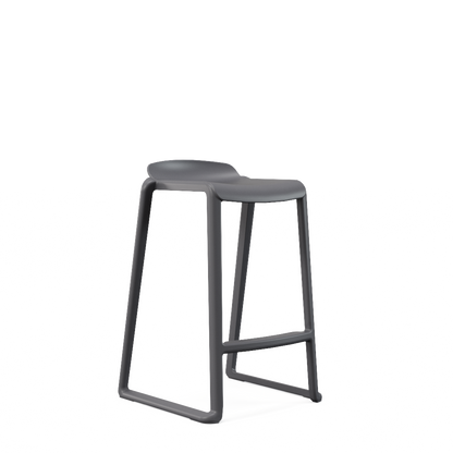 Postura+ One piece stool