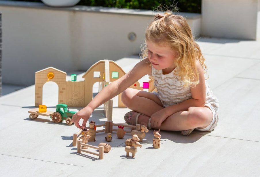 Wooden Farm Set - Pk15