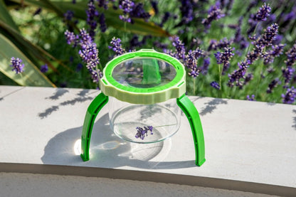 Tabletop Magnifier & Pot