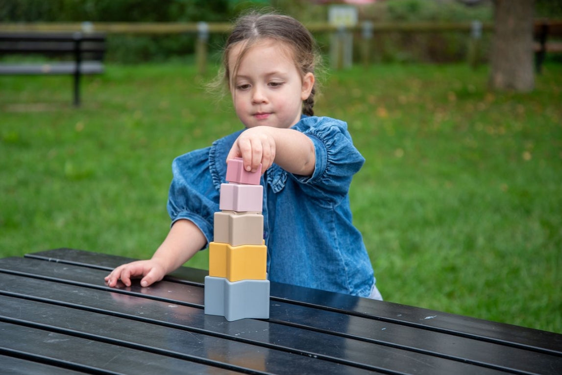 SiliSoft Star Stacking Cups (Earth)