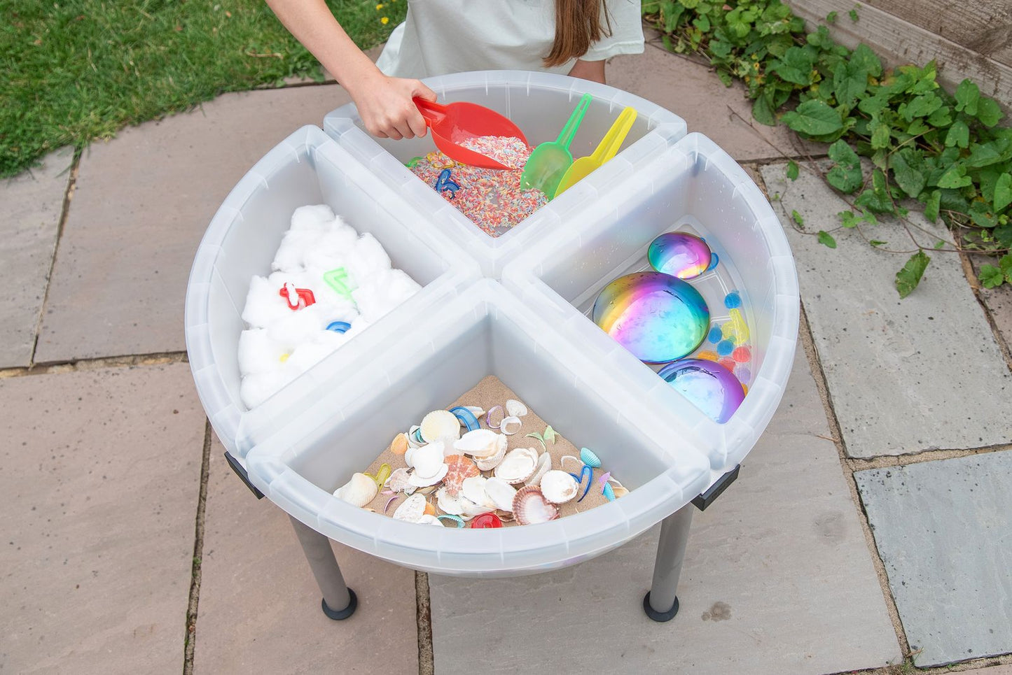 Discovery Quadrant Trays & Stand